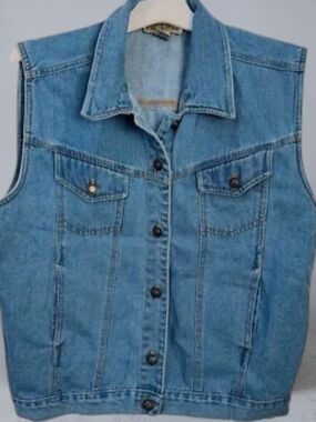 Retro Light Blue Button Up Blue Jean Denim Vest M
